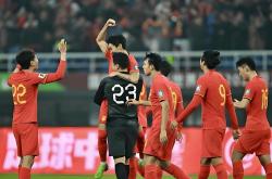 足球比赛成绩引起瞩目，备受关注