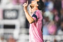 包含梅西再次发挥神勇，助巴黎得胜的词条