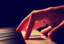 沃尔夫斯堡客场战胜弗赖堡，取得宝贵三分