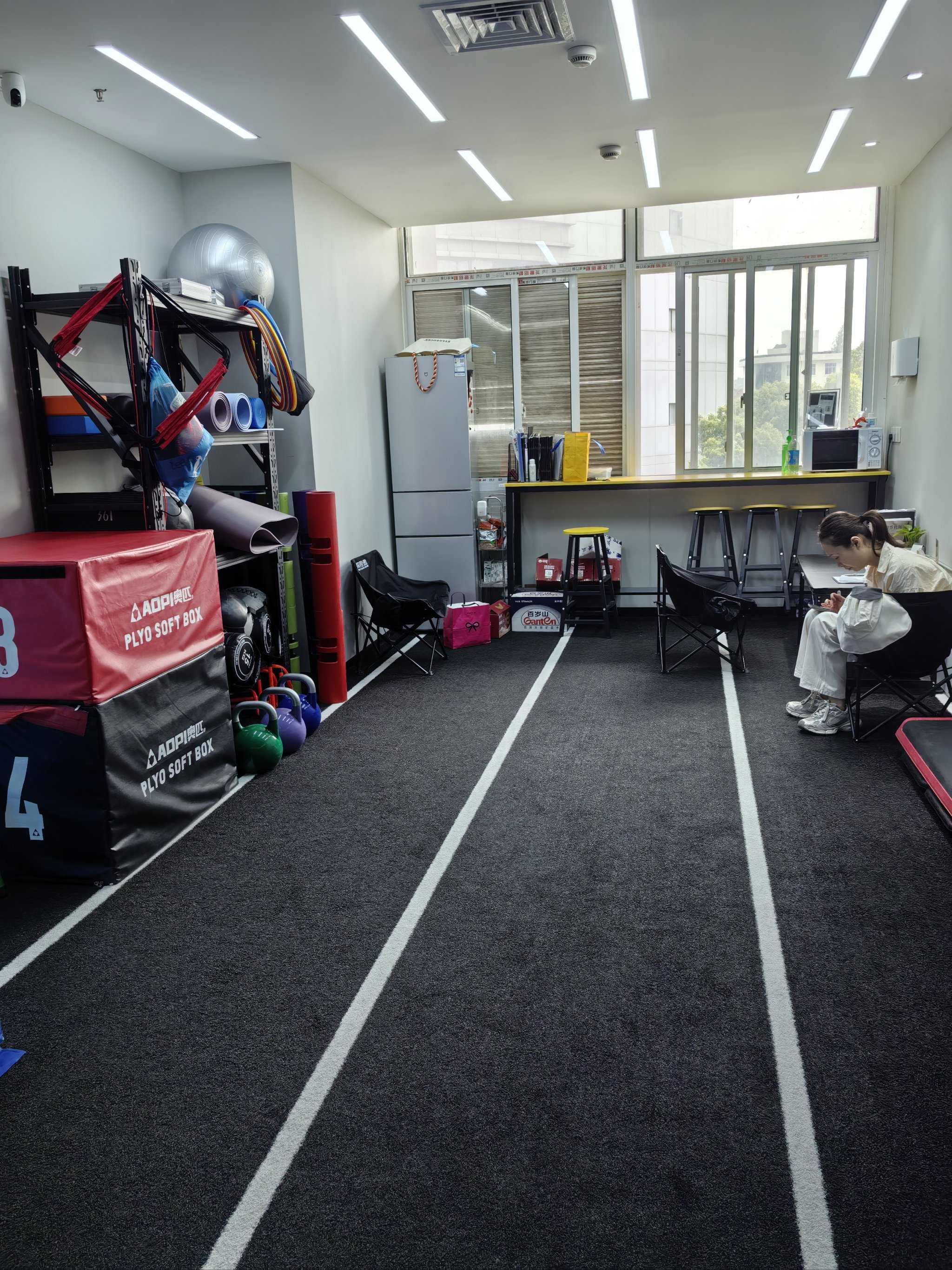 球队训练场地改造升级，提升训练效果