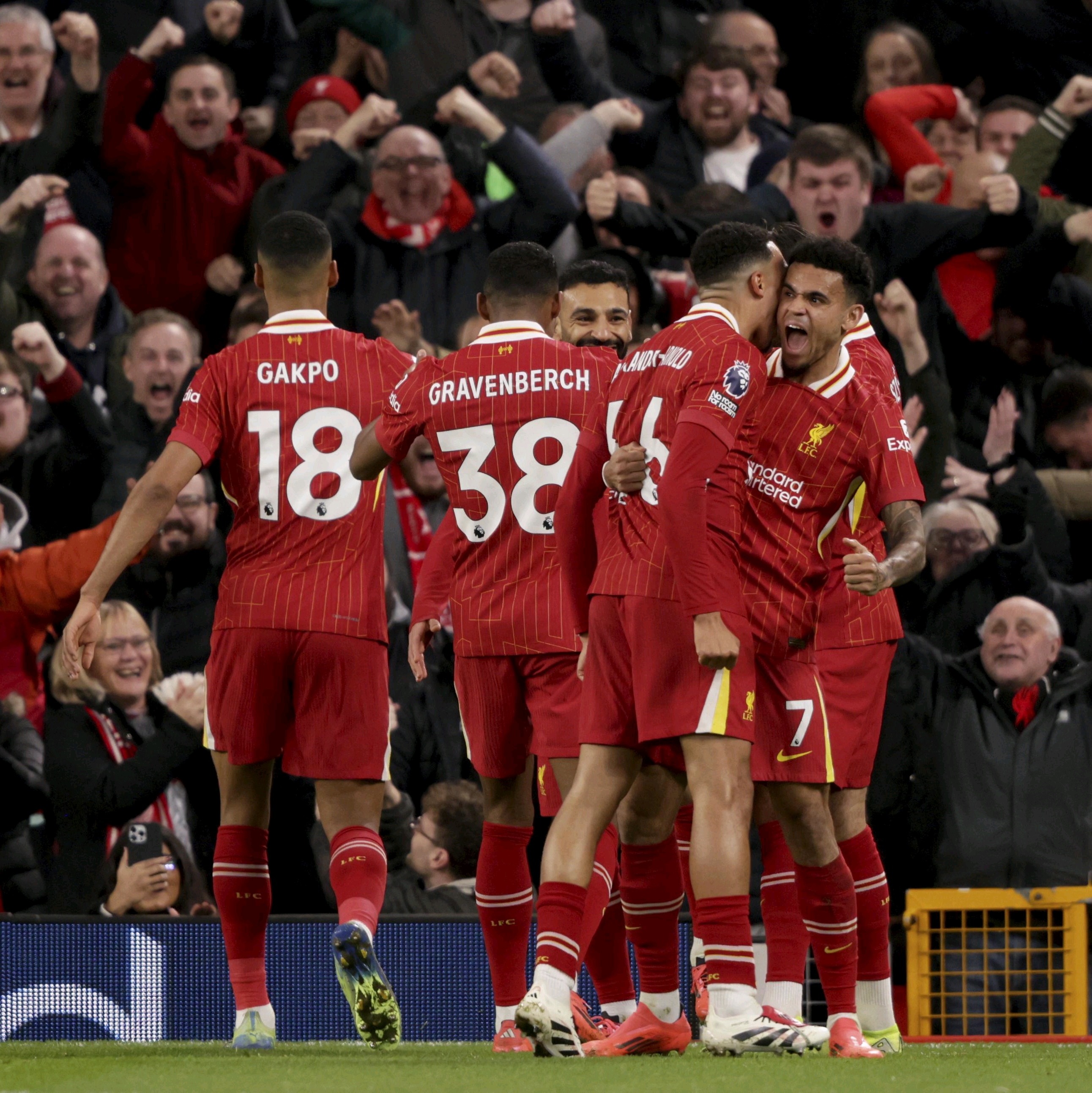 包含曼城横扫拜仁晋级,将对阵利物浦争夺冠军的词条 包含曼城横扫拜仁晋级,将对阵利物浦争夺冠军的词条