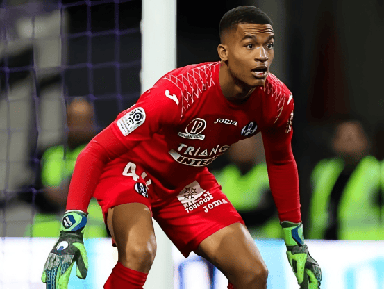 包含欧冠备战:圣埃蒂安面对塞维利亚的挑战的词条 包含欧冠备战:圣埃蒂安面对塞维利亚的挑战的词条