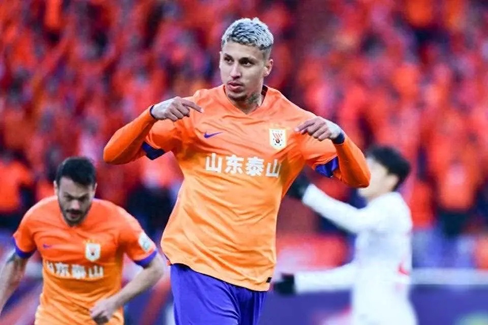 山东泰山遭遇连败,士气受挫迎来困境的简单介绍 山东泰山遭遇连败,士气受挫迎来困境的简单介绍