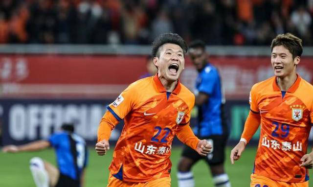 山东泰山遭遇连败,士气受挫迎来困境的简单介绍 山东泰山遭遇连败,士气受挫迎来困境的简单介绍