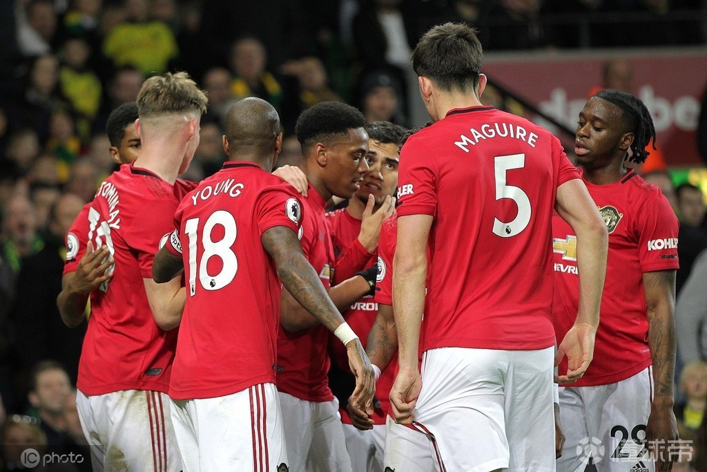 波兰队再战一胜，积分稳居小组次席的简单介绍