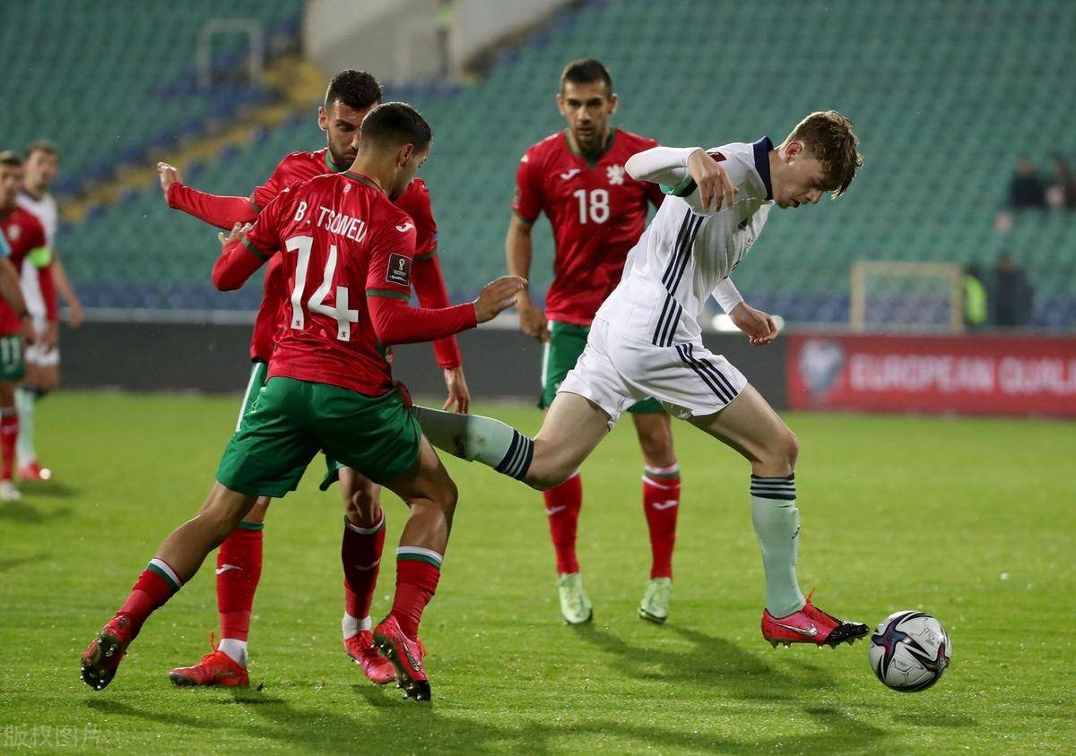 关于罗马尼亚战胜北爱尔兰，晋级欧国联半决赛的信息