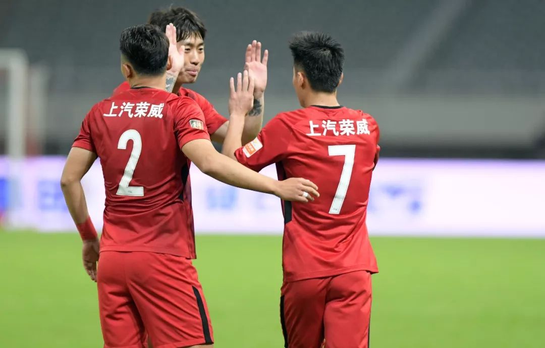 上港再胜,积分榜领先优势扩大的简单介绍 上港再胜,积分榜领先优势扩大的简单介绍