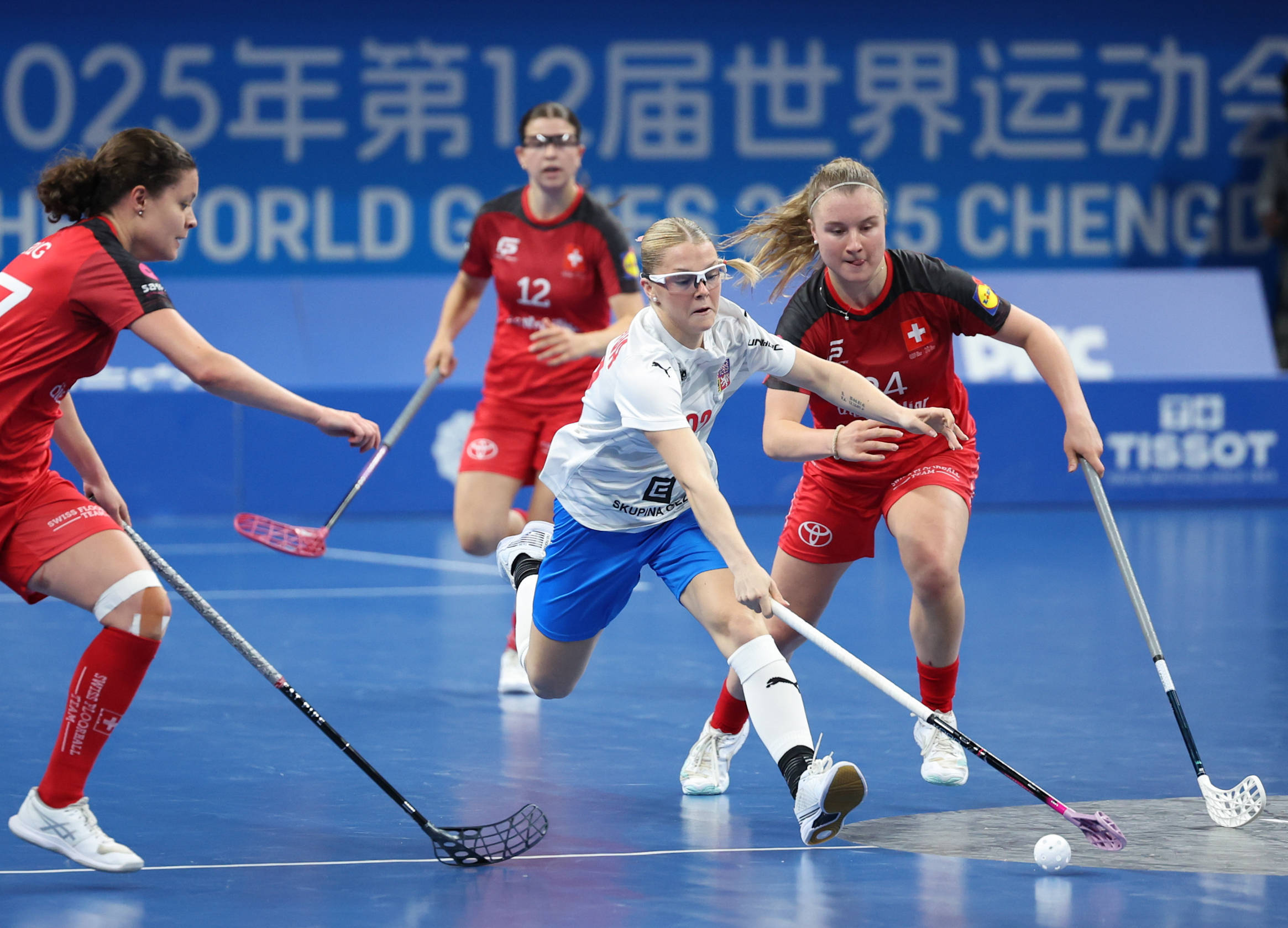 瑞士球队在最新比赛中大获全胜