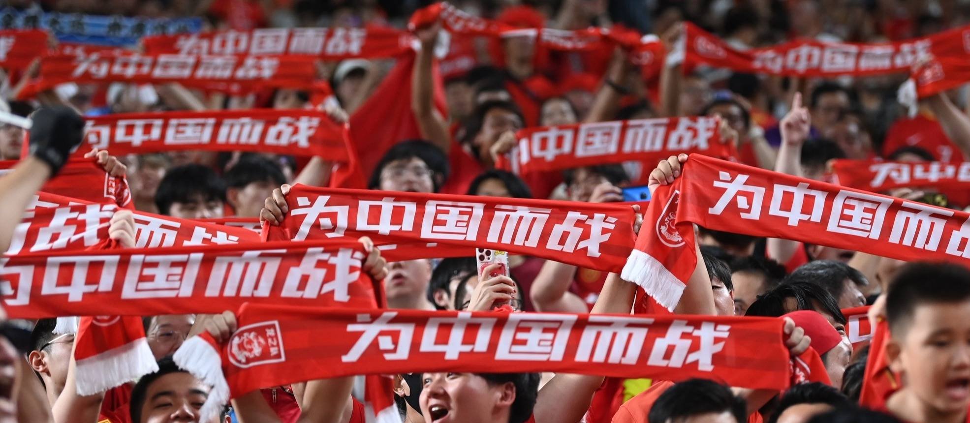 包含战术的巧妙运用使球队在比赛中取得领先优势的词条