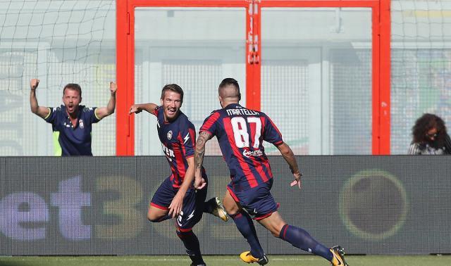 关于佛罗伦萨将面对对手克罗托内的挑战的信息