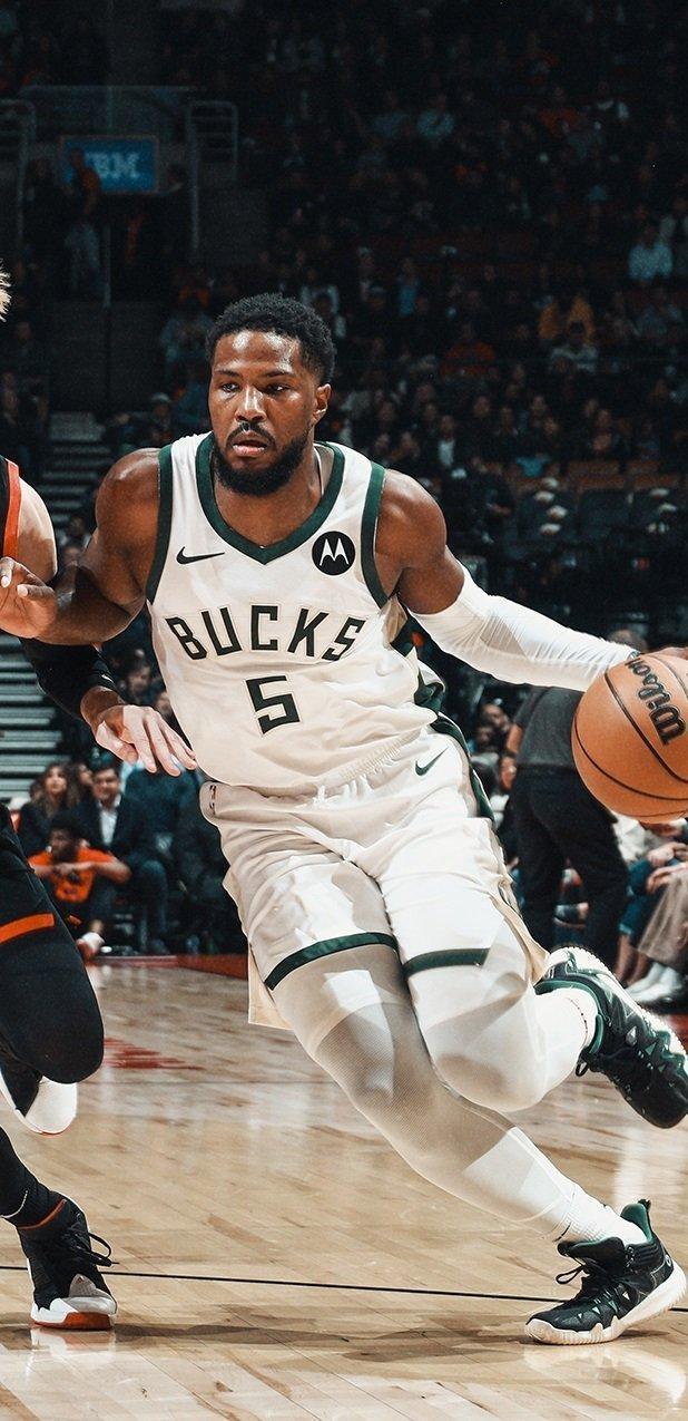 关于雄鹿队外线手马修斯持续火力全开的信息 关于雄鹿队外线手马修斯持续火力全开的信息